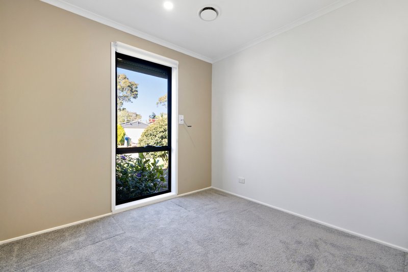 Photo - 17 Broome Crescent, Cranbourne North VIC 3977 - Image 16