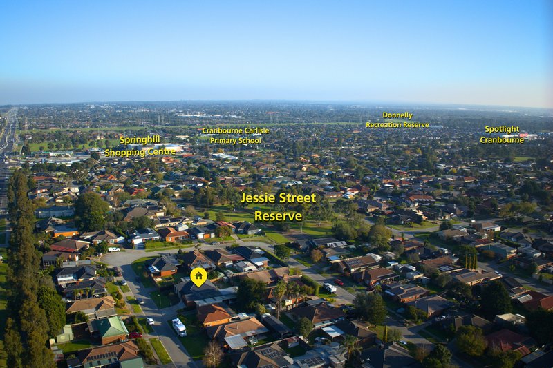 Photo - 17 Broome Crescent, Cranbourne North VIC 3977 - Image 22