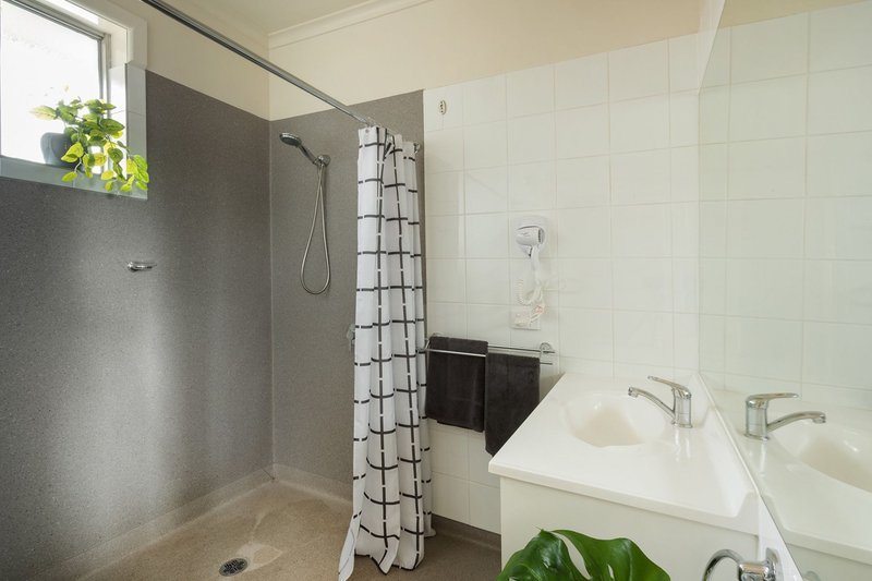 Photo - 17 Brown Street, Trafalgar VIC 3824 - Image 6