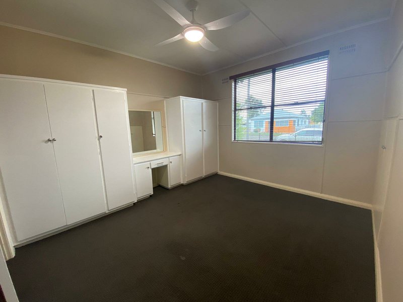 Photo - 17 Bruce Street, South Tamworth NSW 2340 - Image 8