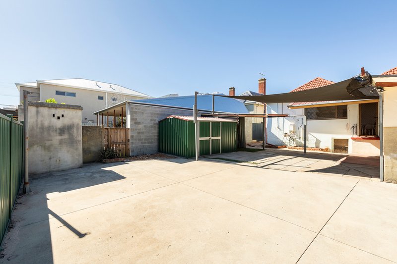 Photo - 17 Bulwer Avenue, Perth WA 6000 - Image 20