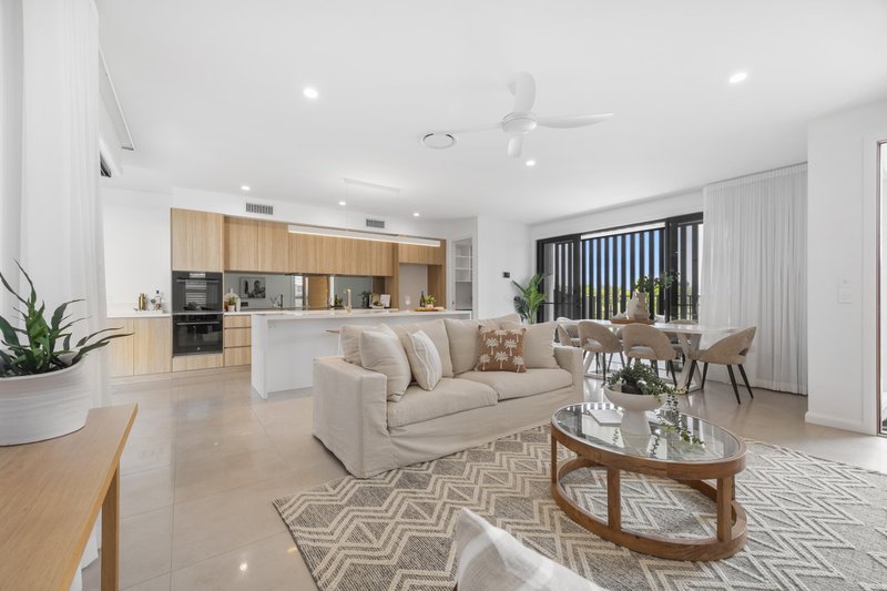 Photo - 17 Bulwer Drive, Pelican Waters QLD 4551 - Image 1