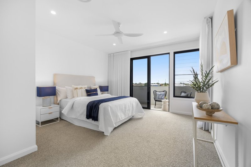 Photo - 17 Bulwer Drive, Pelican Waters QLD 4551 - Image 12