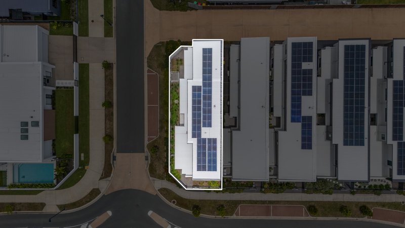 Photo - 17 Bulwer Drive, Pelican Waters QLD 4551 - Image 21