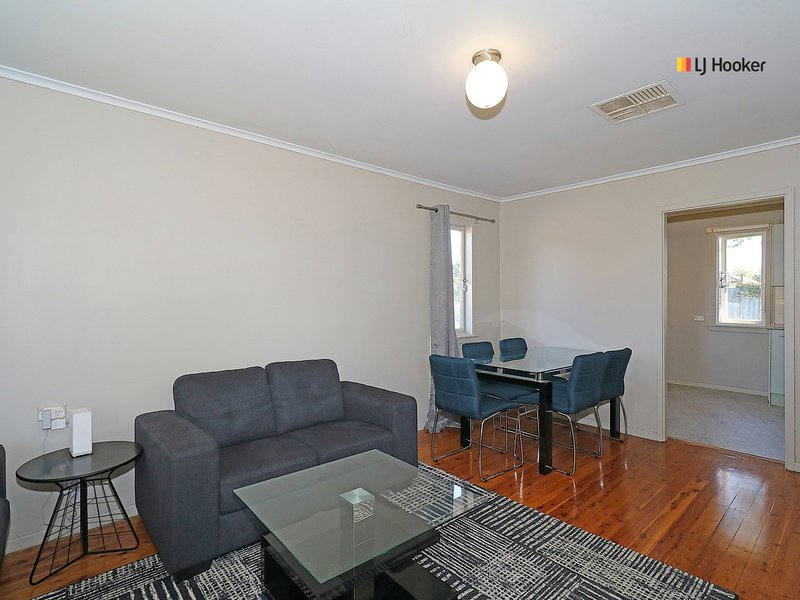 Photo - 17 Buna Street, Ashmont NSW 2650 - Image 2