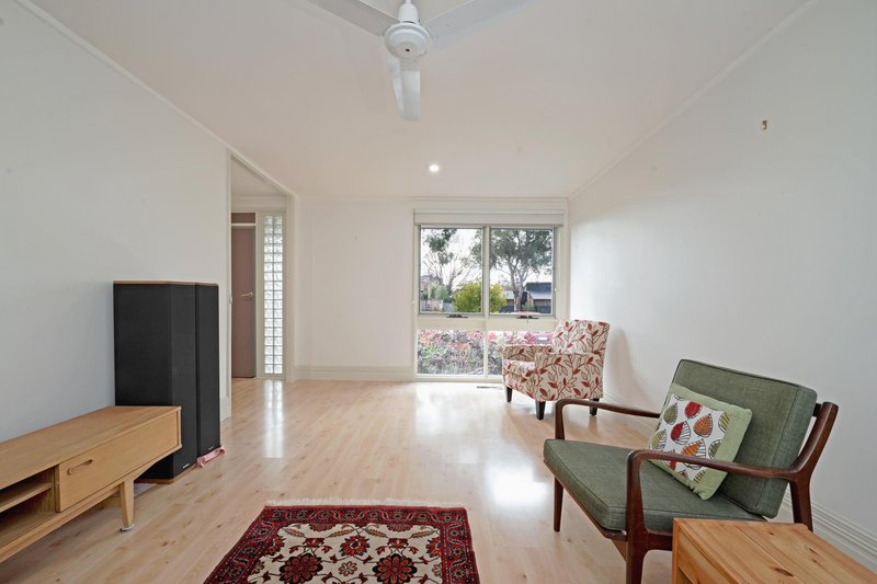 Photo - 17 Bunbury Street, Stirling ACT 2611 - Image 3