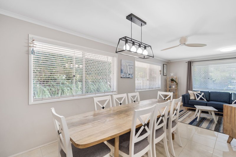 Photo - 17 Bunya Street, Forest Lake QLD 4078 - Image 9