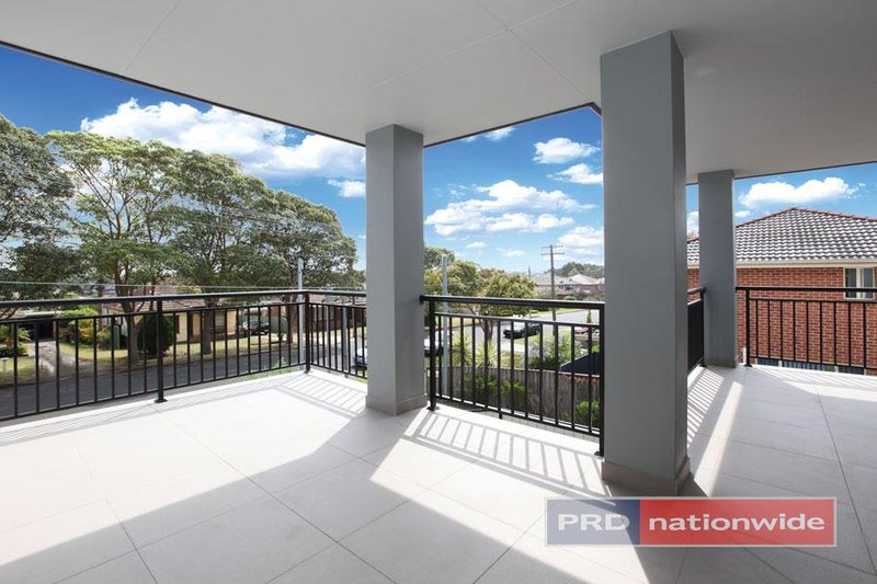 Photo - 17 Burns Road, Picnic Point NSW 2213 - Image 7