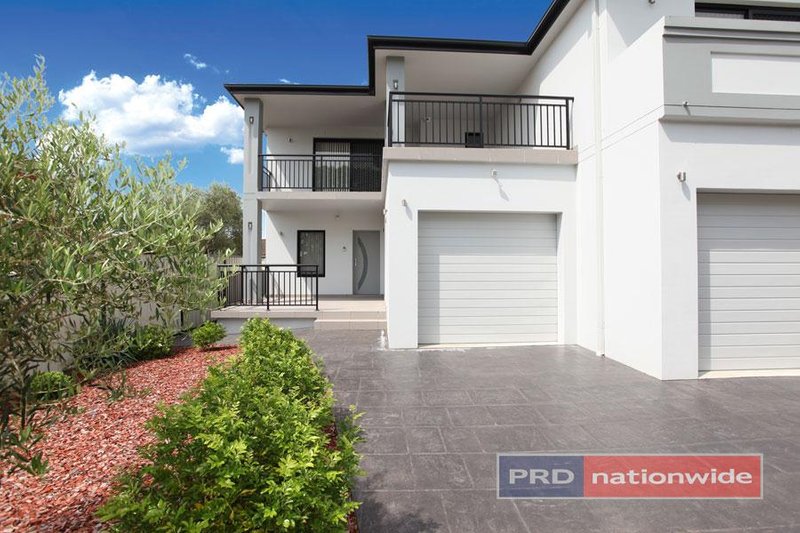 Photo - 17 Burns Road, Picnic Point NSW 2213 - Image 8