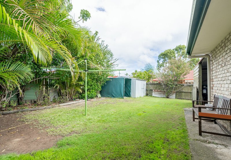 Photo - 17 Burrinjuck Street, Marsden QLD 4132 - Image 12