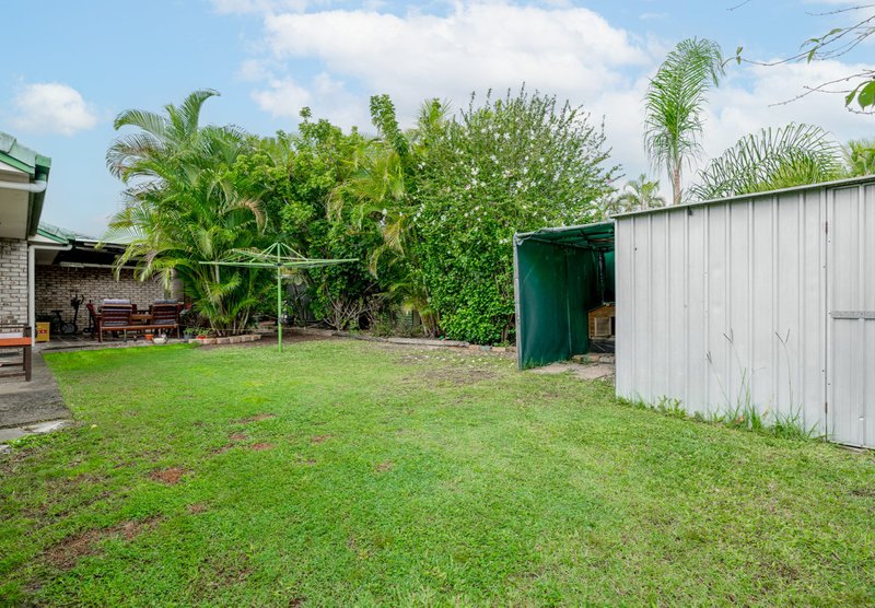 Photo - 17 Burrinjuck Street, Marsden QLD 4132 - Image 14