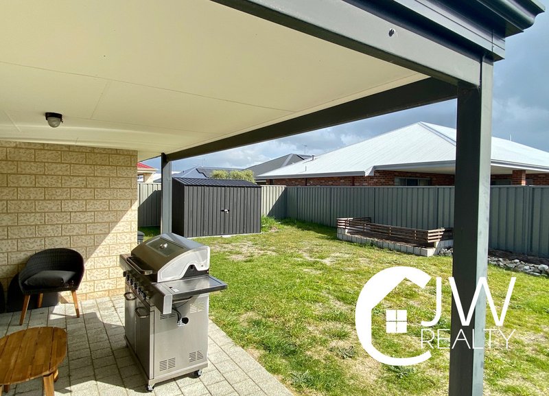 Photo - 17 Calamari Street, Kealy WA 6280 - Image 15