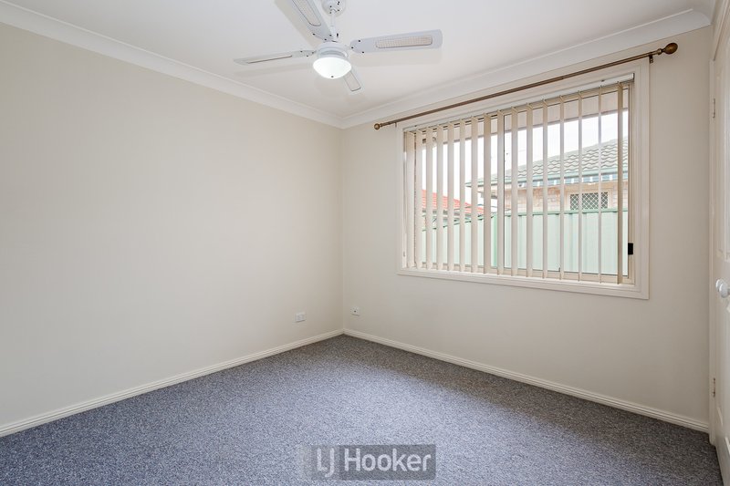 Photo - 17 Calancra Avenue, Cameron Park NSW 2285 - Image 7