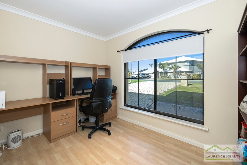 Photo - 17 Caldera Close, Mindarie WA 6030 - Image 19