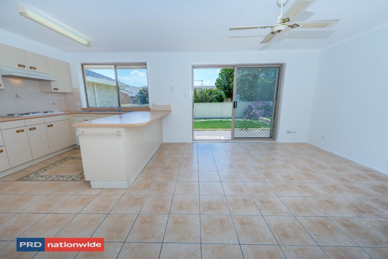 Photo - 17 Caledonia Close, Salamander Bay NSW 2317 - Image 6