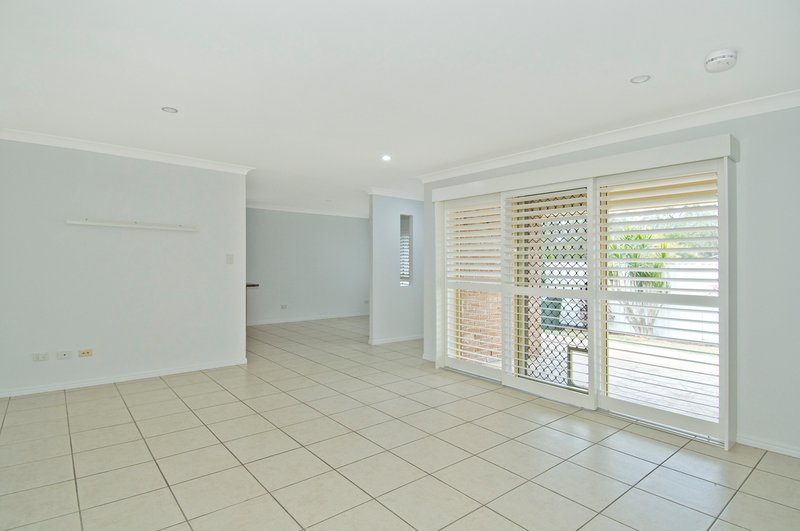 Photo - 1/7 Callicoma Court, Ormeau QLD 4208 - Image 6