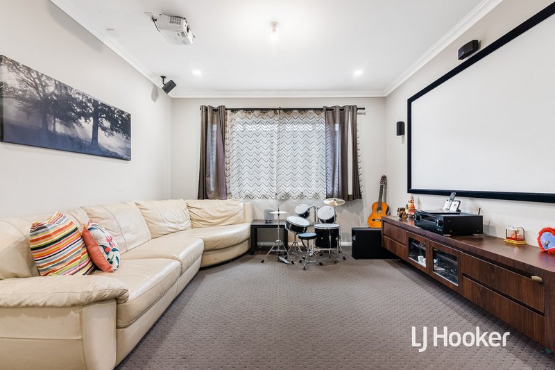 Photo - 17 Callisto Street, Riverstone NSW 2765 - Image 5