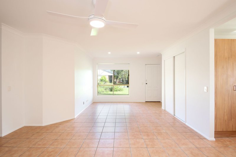 Photo - 17 Calrossy Street, Boondall QLD 4034 - Image 3