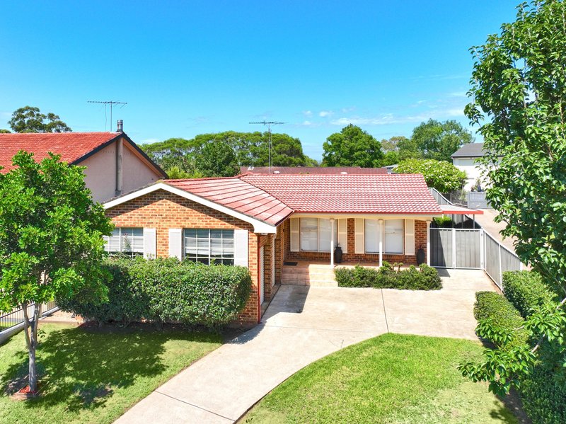 17 Camelot Drive, Cranebrook NSW 2749