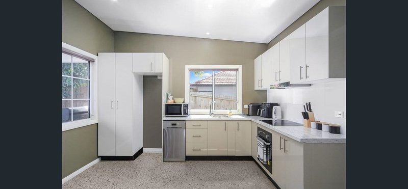 Photo - 17 Campbell , Northmead NSW 2152 - Image 4