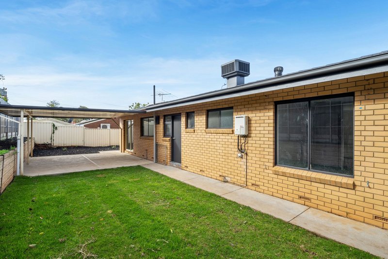 Photo - 17 Candy Road, O'Halloran Hill SA 5158 - Image 15