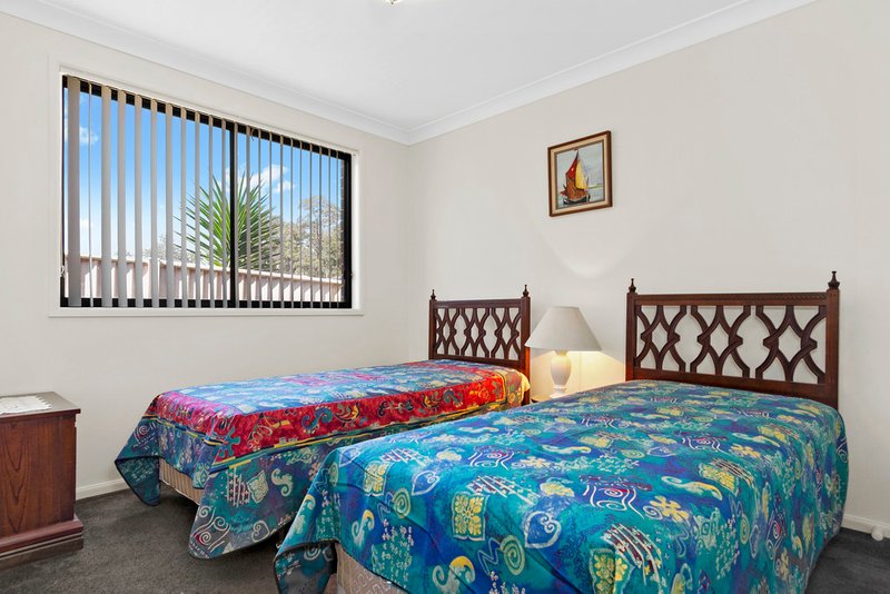 Photo - 17 Canning Crescent, Sunshine Bay NSW 2536 - Image 4