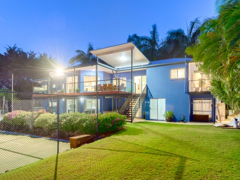 Photo - 17 Canterbury Place, The Gap QLD 4061 - Image 3