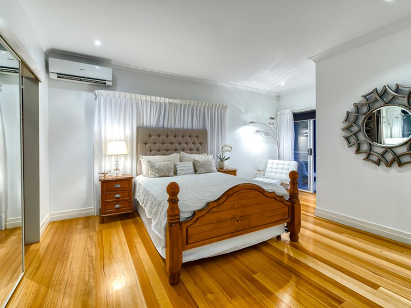 Photo - 17 Canterbury Place, The Gap QLD 4061 - Image 15