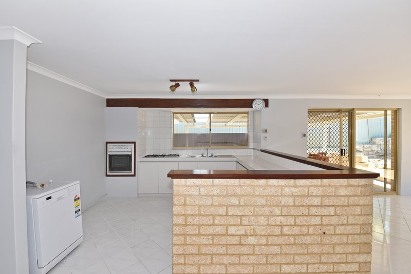 Photo - 17 Carberry Square, Clarkson WA 6030 - Image 10