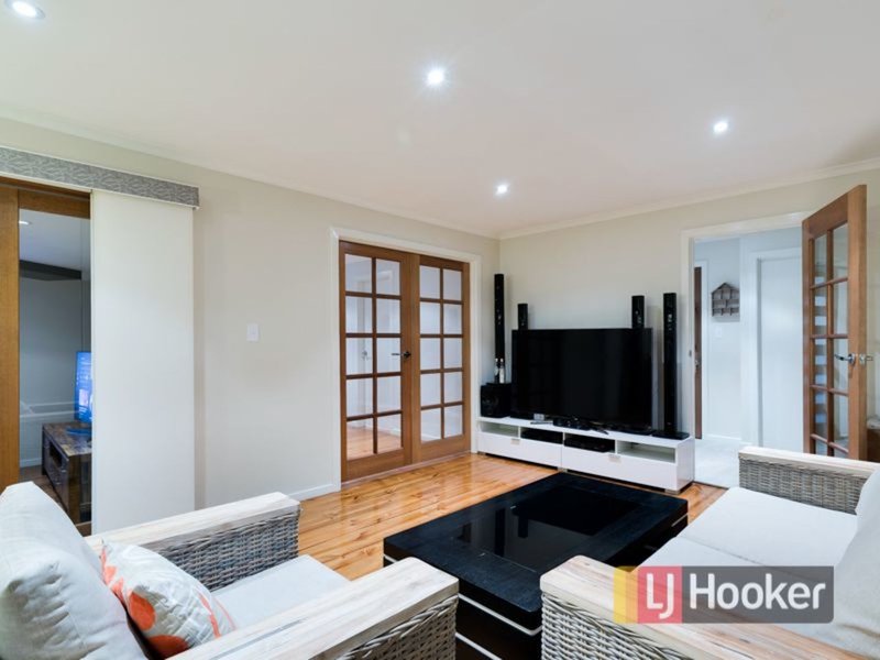 Photo - 17 Cardamon Drive, Hallam VIC 3803 - Image 3