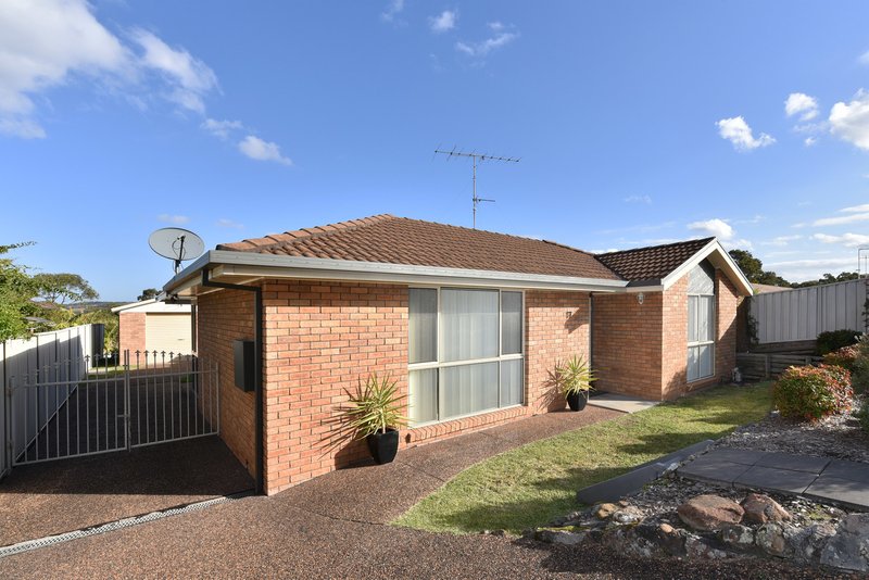 Photo - 17 Carinda Avenue, Edgeworth NSW 2285 - Image 16