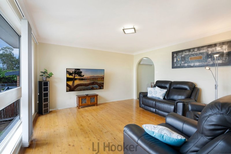 Photo - 17 Carlisle Row, Fishing Point NSW 2283 - Image 4