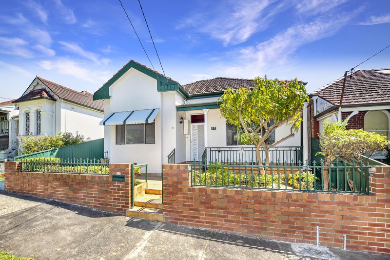 17 Carlisle Street, Ashfield NSW 2131