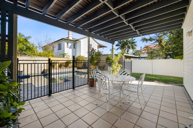 Photo - 17 Carville Street, Annerley QLD 4103 - Image 8