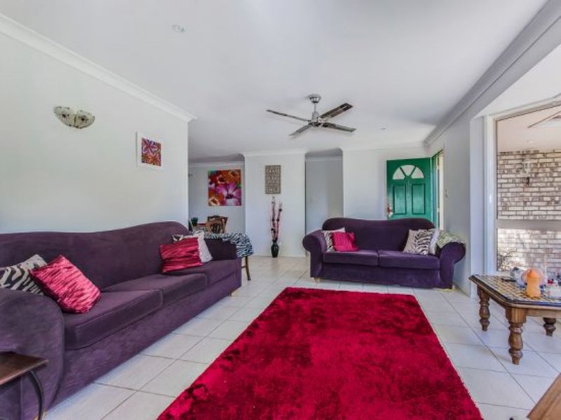 Photo - 17 Cassowary Street, Aroona QLD 4551 - Image 3