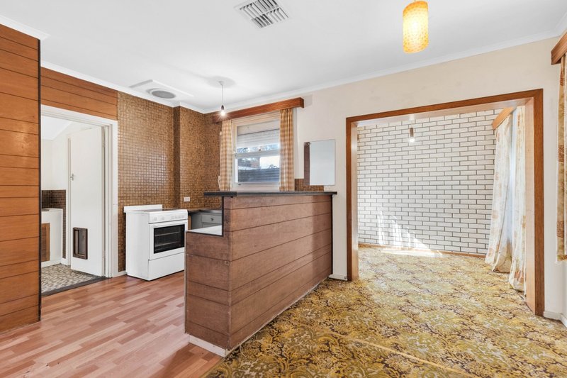 Photo - 17 Castle Road, Christies Beach SA 5165 - Image 2