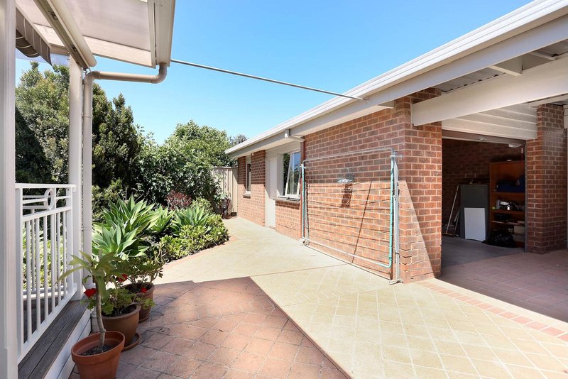 Photo - 17 Caton Avenue, Coburg VIC 3058 - Image 9