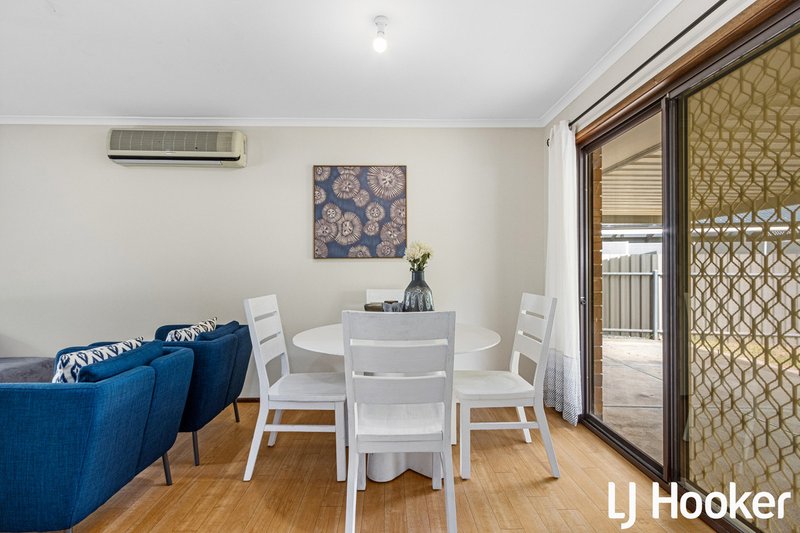 Photo - 17 Causby Crescent, Willaston SA 5118 - Image 6