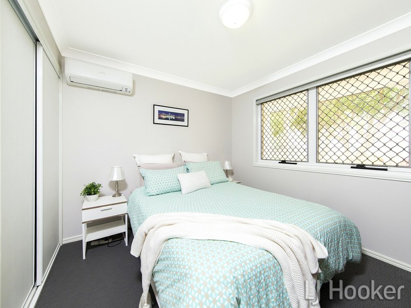 Photo - 17 Cedar Street, Cannon Hill QLD 4170 - Image 13