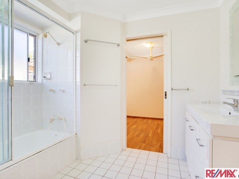 Photo - 17 Centurion Cres , Nerang QLD 4211 - Image 9