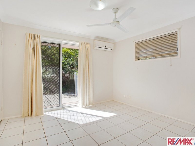 Photo - 17 Centurion Cres , Nerang QLD 4211 - Image 10