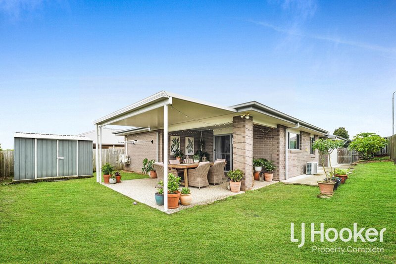 Photo - 17 Chalk Street, Yarrabilba QLD 4207 - Image 2