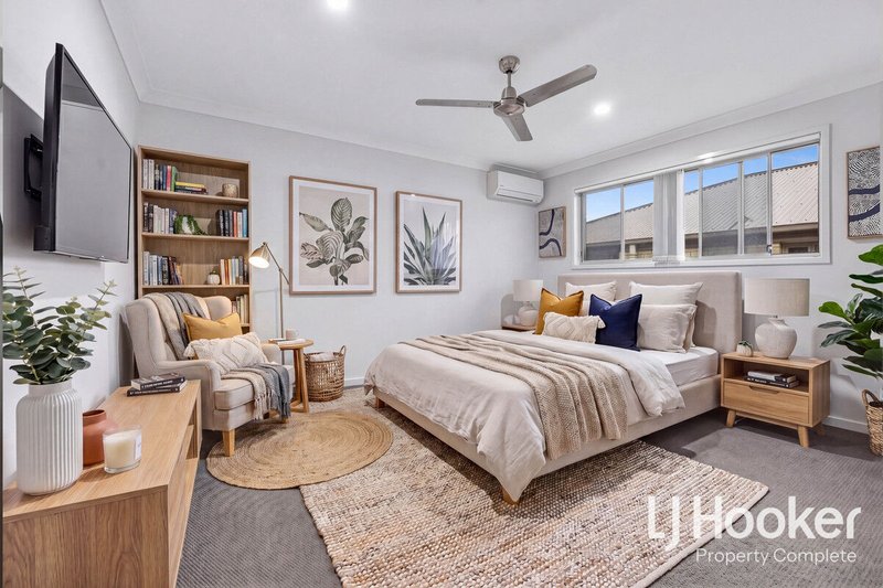 Photo - 17 Chalk Street, Yarrabilba QLD 4207 - Image 7