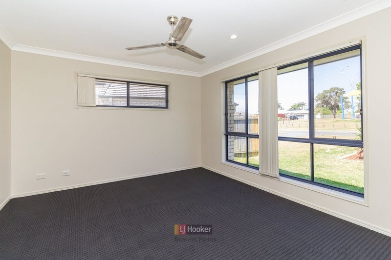 Photo - 17 Chams Street, Marsden QLD 4132 - Image 5