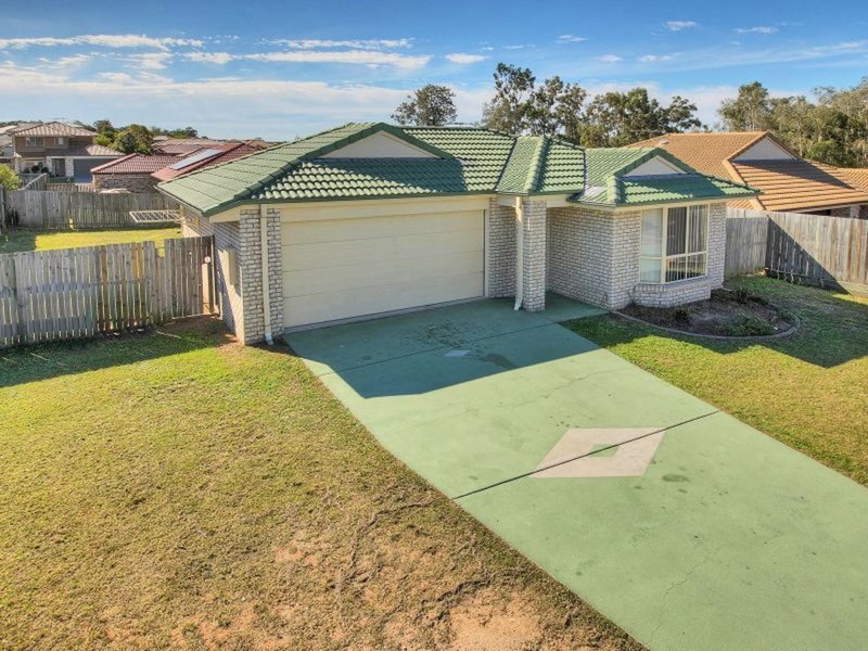 Photo - 17 Charlton Place, Regents Park QLD 4118 - Image 1