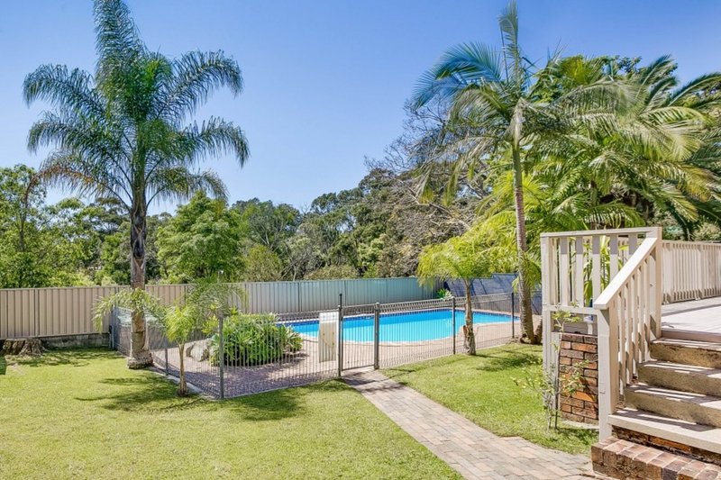 17 Chester Place, Narraweena NSW 2099