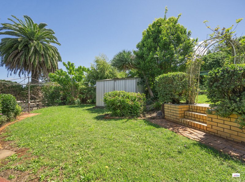 Photo - 17 Chilcote Street, North Toowoomba QLD 4350 - Image 11