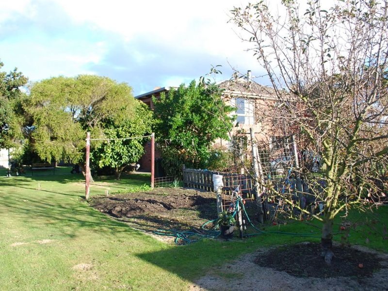 Photo - 17 Church Street, Wynyard TAS 7325 - Image 3