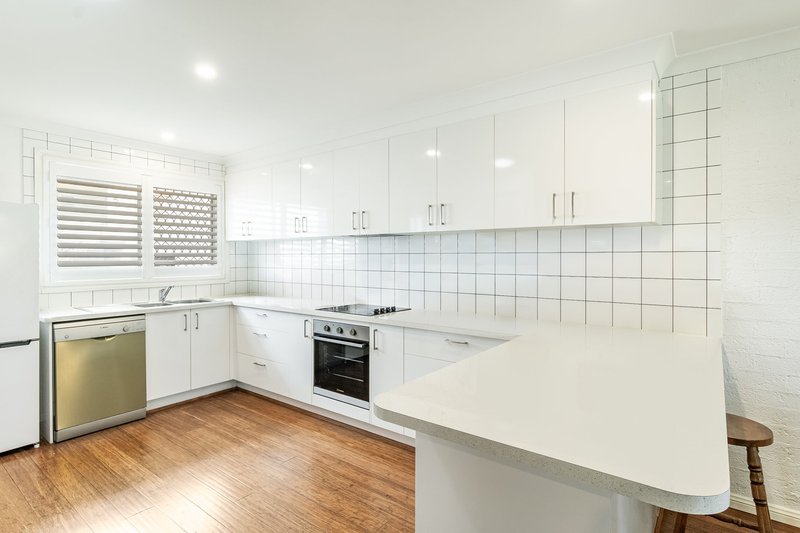 Photo - 1/7 Claude Street, Yamba NSW 2464 - Image 3