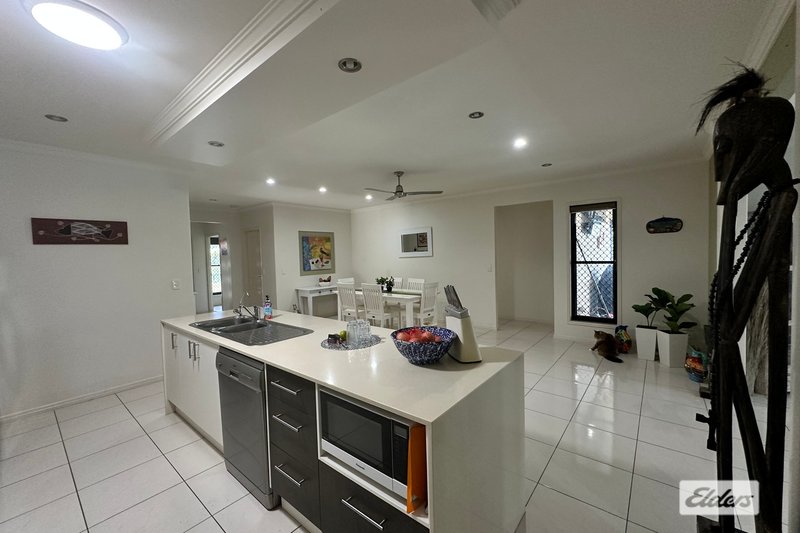 Photo - 17 Clearwater Crescent, Toogoom QLD 4655 - Image 8